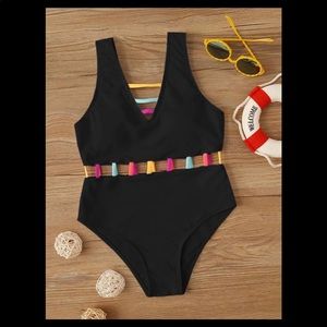 SHEIN GIRLS ONE PIECE SWIMSUIT